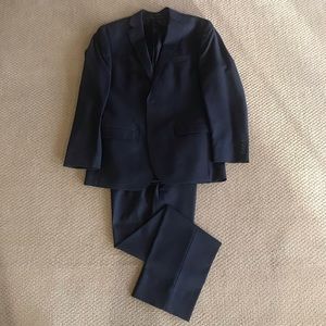 Calvin Klein Men’s Suit - 40R -NWOT